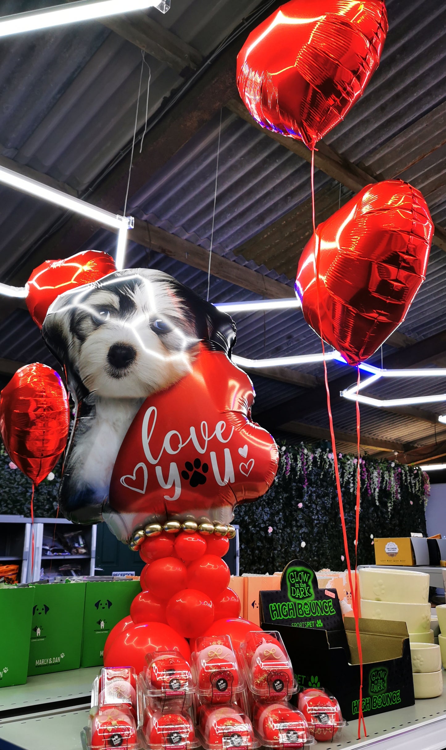 Valentine's cake by Barking Bakery