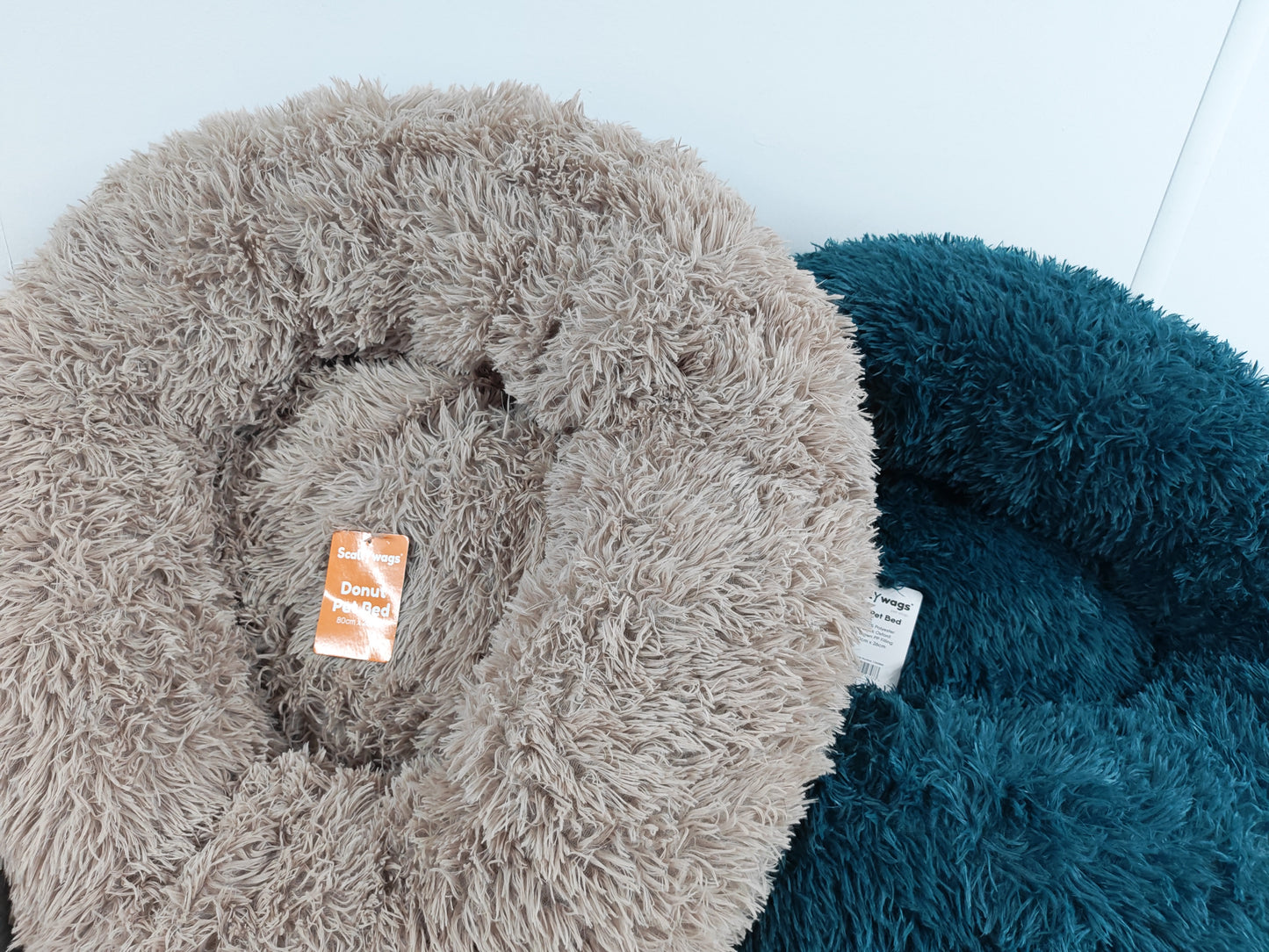Scallywags  Fluffy Donut Pet Bed 80cm x 26cm