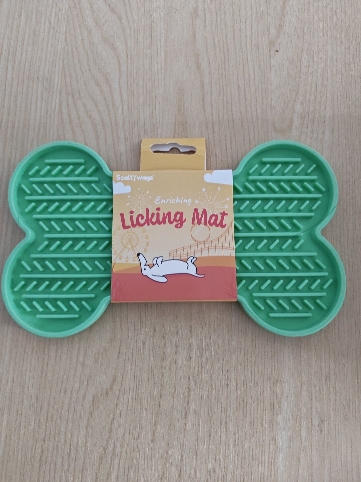 Bone shaped Licking Mat Green