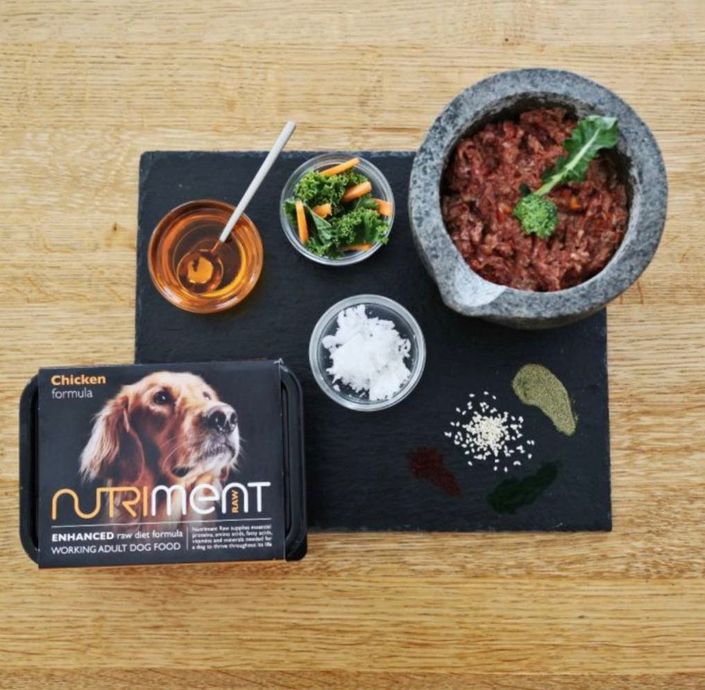Nutriment Chicken Formula - Adult - 500g Tub